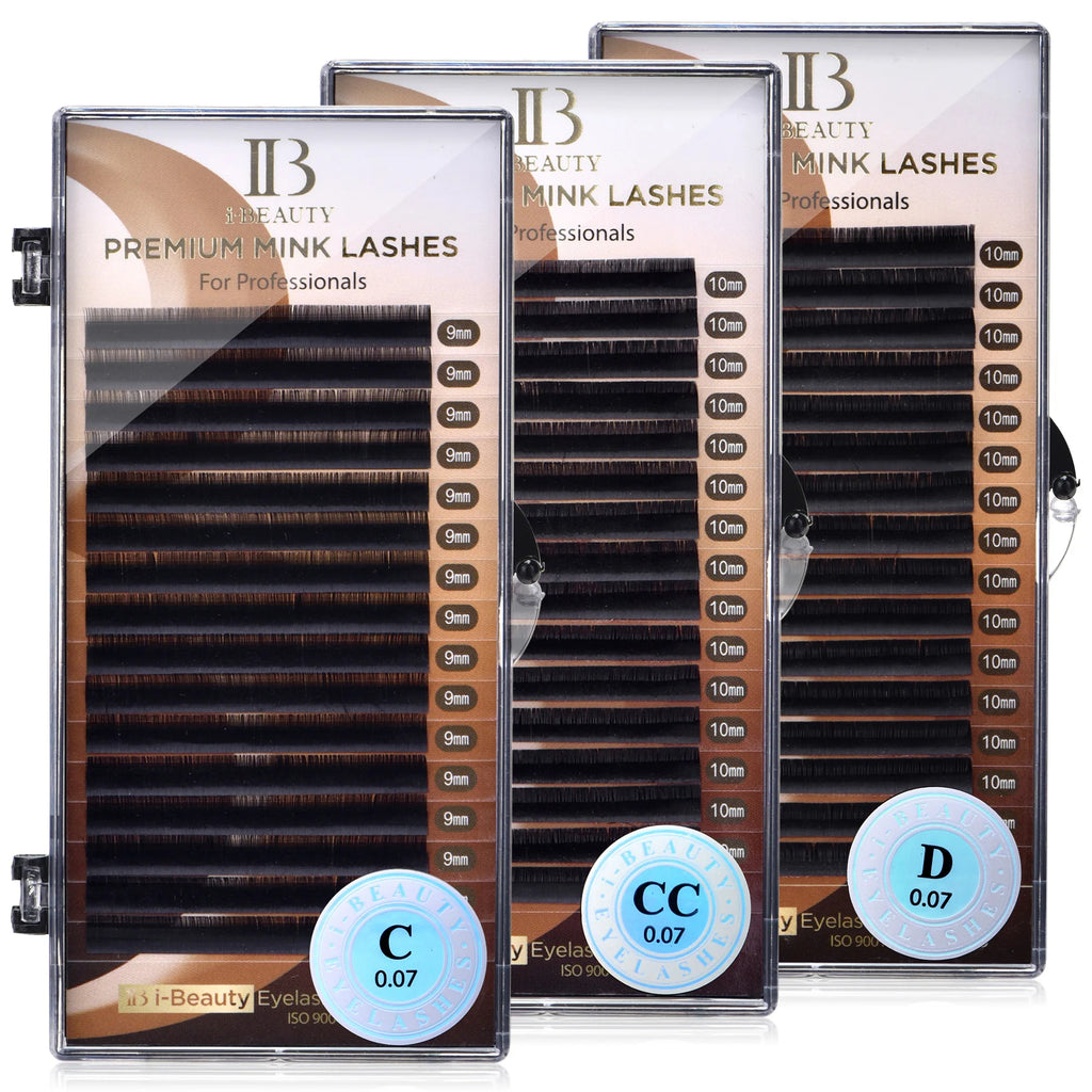 Premium real mink eyelashes for a soft and natural look.