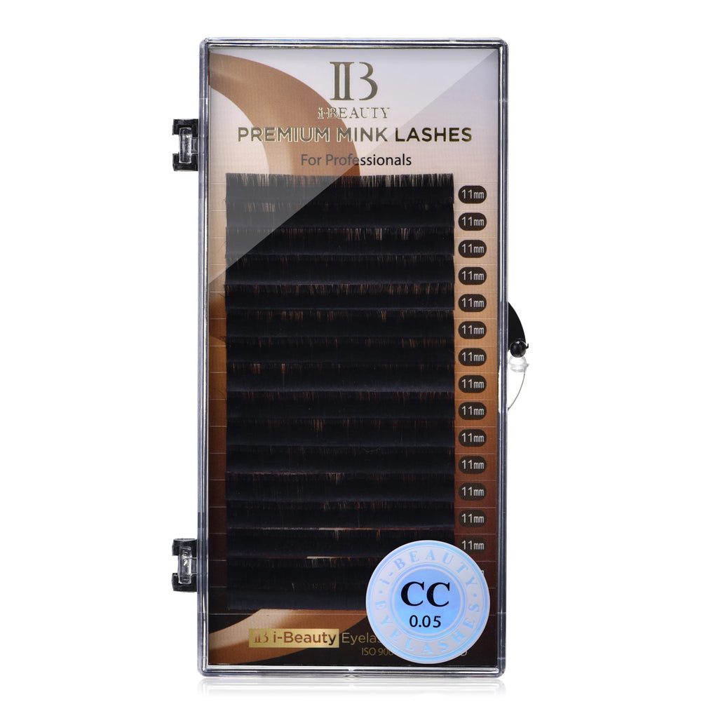 Premium real mink eyelashes for a soft and natural look.