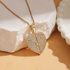 Elegant gold open close heart necklace
